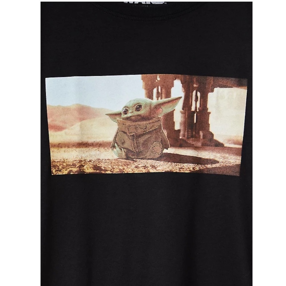 NWT TORRID STAR WARS THE CHILD BLACK CREW TEE - Picture 4 of 5